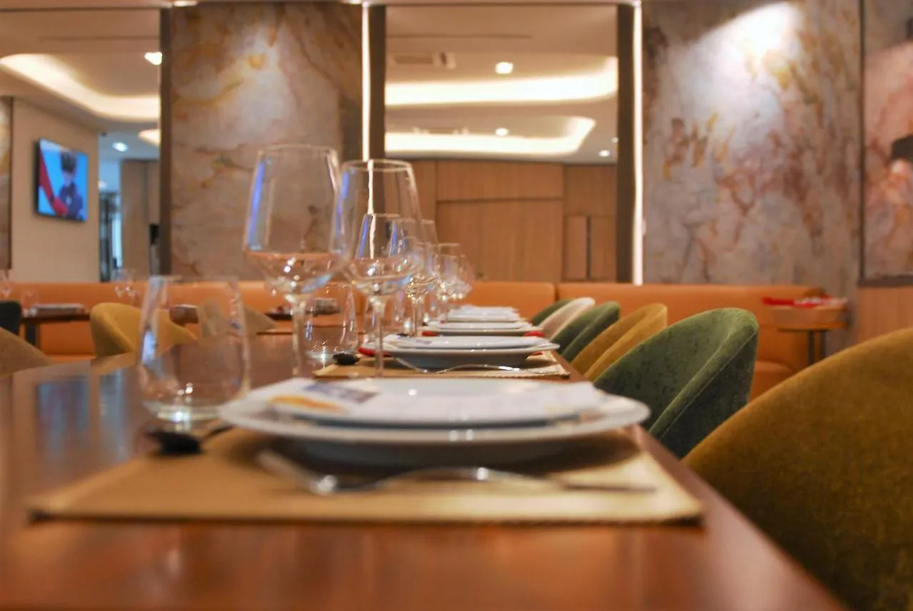 Hotel The 7 Hotel, Suites, Studios & Apartments Lissabon