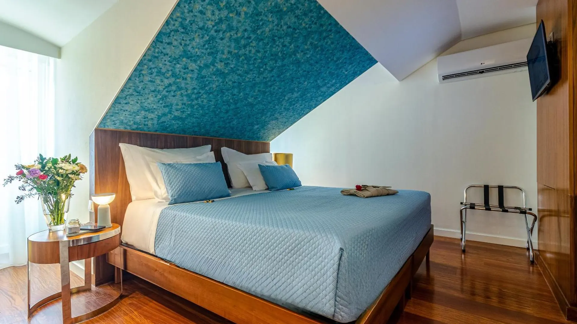 *** Hotel The 7 Hotel, Suites, Studios & Apartments Lissabon Portugal