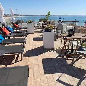 https://casa-paula-apartments.hotelaalgarve.com