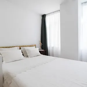 Little Duplex In Alfama Lisboa