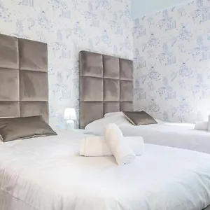 https://arcadas-grand-sea-view.madeira-islandshotels.com
