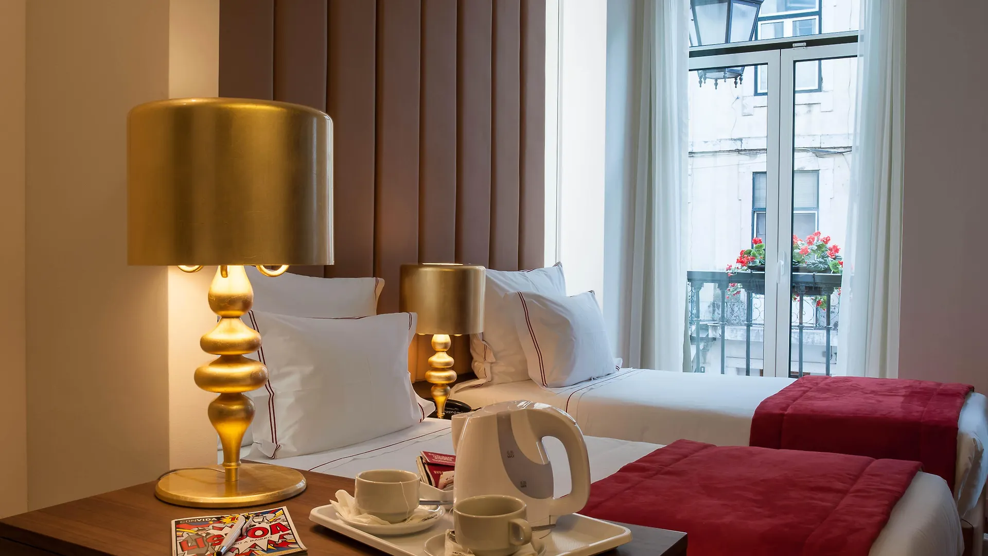 The 7 Hotel, Suites, Studios & Apartments Lisboa 3*,